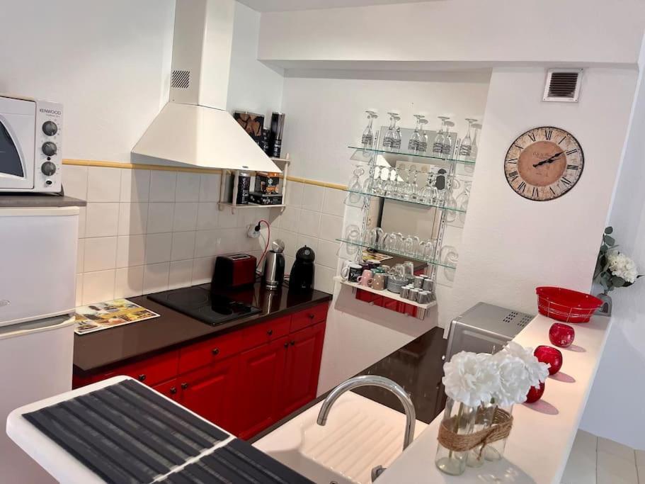 LʼÎle-Rousse Joli Studio Tout Confort Proche Toutes Commodites Dans Residence Calme מראה חיצוני תמונה
