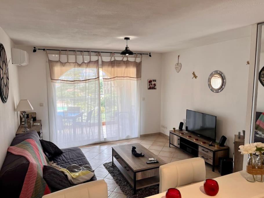 LʼÎle-Rousse Joli Studio Tout Confort Proche Toutes Commodites Dans Residence Calme מראה חיצוני תמונה