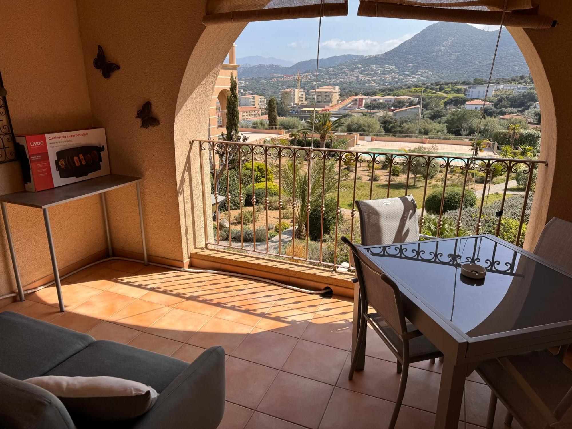 LʼÎle-Rousse Joli Studio Tout Confort Proche Toutes Commodites Dans Residence Calme מראה חיצוני תמונה